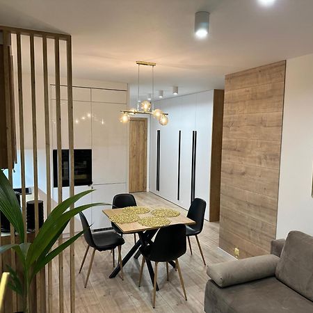 Nowoczesny Apartament Z Garazem Morelova Gdańsk Exterior foto